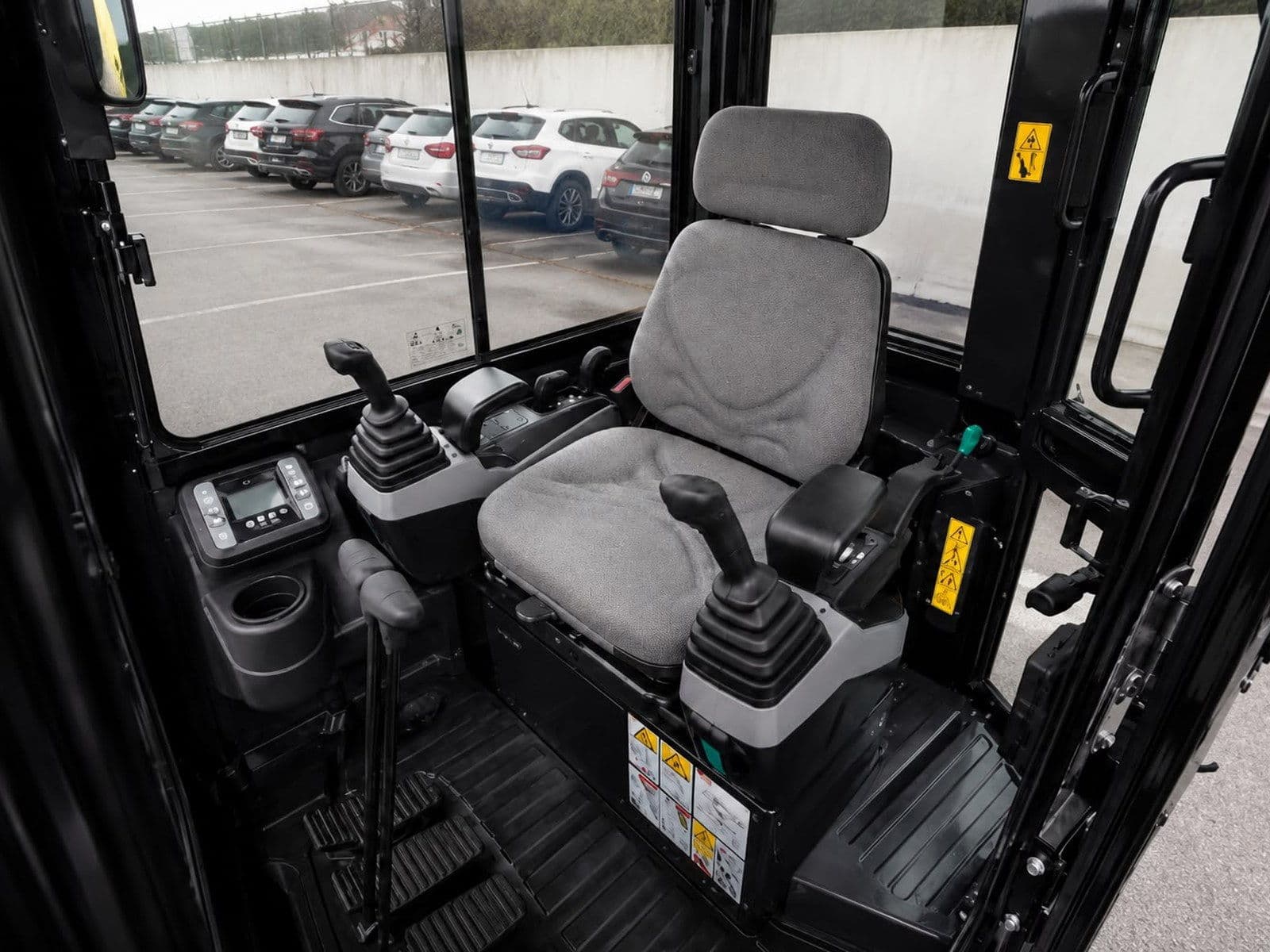 Poste de conduite de la mini-pelle 2,7 T